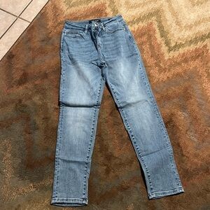 Judy blue - boyfriend- 7/28